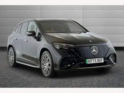 Käytetty Mercedes EQE500 AMG line 300 kW (408 HP) 2025 Musta Katumaasturi