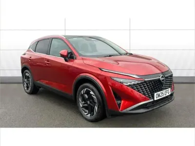 Used Nissan Qashqai N-Connecta 138 HP (101 kW) 2025 Red SUV