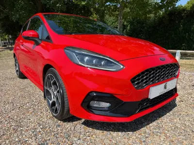 Used Ford Fiesta ST 200 HP (147 kW) 2018 Red Hatchback