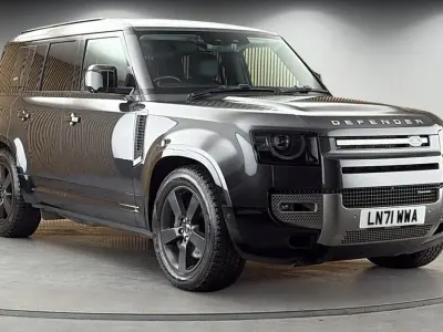 Usado Land Rover Defender HSE Dynamic 2021 Cinzento SUV