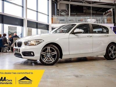 Used BMW 118 Sport Line 136 HP (100 kW) 2018 White Hatchback