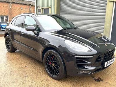 Black Used 2018 Porsche Macan SUV | £28,800 (A bit pricey)