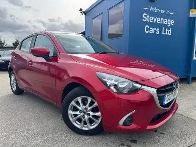 Używany Mazda 2 2017 Czerwony Hatchback