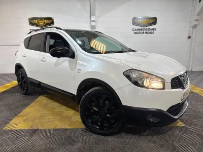 Used Nissan Qashqai 360º 130 HP (95 kW) 2013 White SUV