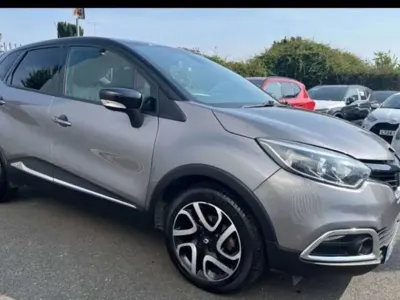 Używany Renault Captur Dynamique 90 KM (66 kW) 2013 Szary SUV