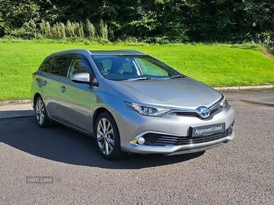 Toyota Auris Hybrid