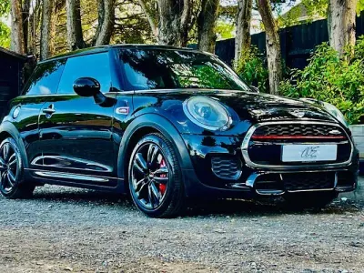 Used Mini John Cooper Works Hatch 231 HP (169 kW) 2016 Black Hatchback