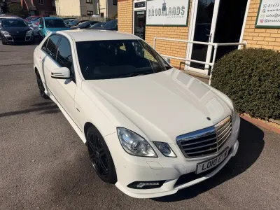 Begagnad Mercedes E350 230 HK (169 kW) 2010 Vit Sedan