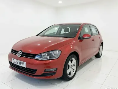 Used VW Golf VII Match 110 HP (80 kW) 2015 Red Hatchback