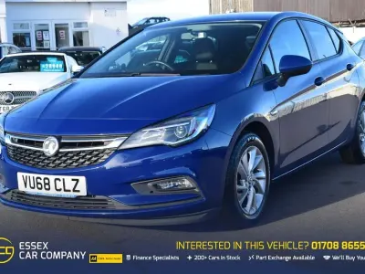 Used Vauxhall Astra Design Edition 110 HP (80 kW) 2018 Blue Hatchback