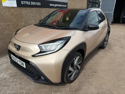 Used Toyota Aygo X 2023 Beige SUV
