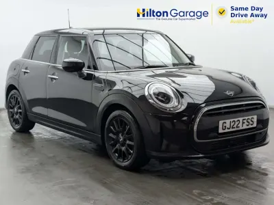 Used Mini Cooper Classic 136 HP (100 kW) 2022 Black Hatchback