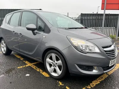 Używany Vauxhall Meriva 2015 Szary Minivan