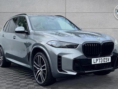 Begagnad BMW X5 M Sport 294 HK (216 kW) 2023 Grå SUV