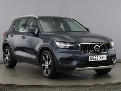 Used Volvo XC40 Inscription 161 HP (118 kW) 2022 Blue SUV