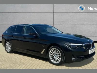Used BMW 530e Comfort Edition 292 HP (214 kW) 2023 Black Estate