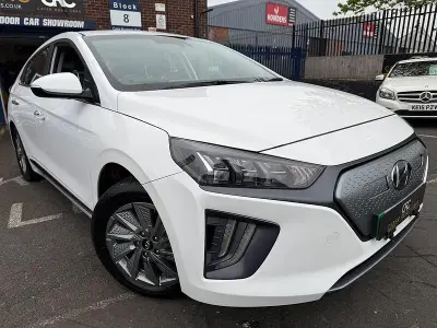 Used Hyundai Ioniq Premium 100 kW (136 HP) 2023 White Hatchback