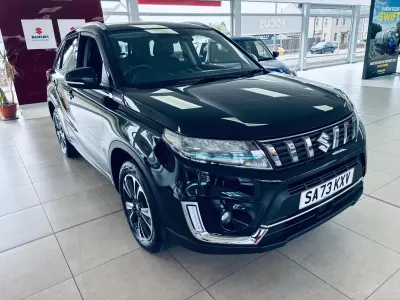 Gebraucht Suzuki Vitara SZ5 129 PS (94 kW) 2023 Schwarz SUV