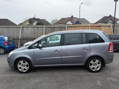 Used Vauxhall Zafira Active 115 HP (84 kW) 2009 Silver MPV
