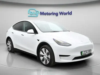 Używany Tesla Model Y RWD 254 kW (346 KM) 2024 SUV