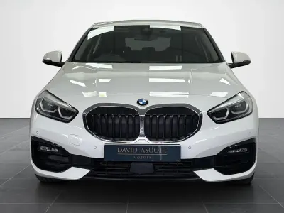 Used BMW 118 Sport Line 140 HP (102 kW) 2020 White Hatchback