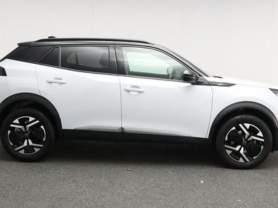 White Used 2023 Peugeot 2008 GT SUV | £18,999 (Fair price)