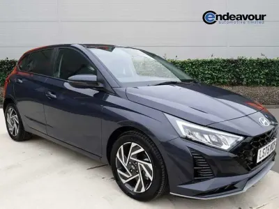 Used Hyundai i20 Advanced 100 HP (73 kW) 2025 Grey Hatchback