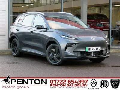 Used MG MG5 EV SE 63 kW (87 HP) 2025 Grey Estate