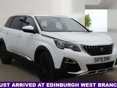 Używany Peugeot 5008 Allure 130 KM (95 kW) 2020 Biały SUV