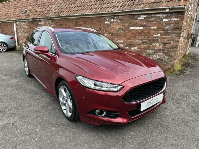 Używany Ford Mondeo Titanium 160 KM (117 kW) 2015 Czerwony Kombi