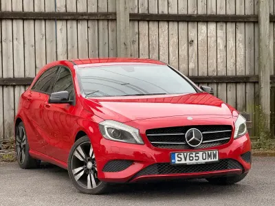 Used Mercedes A180 109 HP (80 kW) 2015 Red Hatchback
