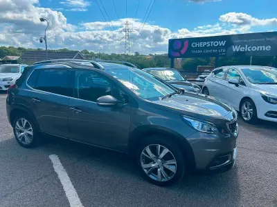 Used Peugeot 2008 Allure 100 HP (73 kW) 2018 Grey SUV
