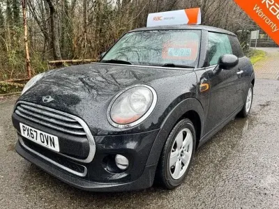 Used Mini ONE Hatch 102 HP (75 kW) 2017 Black Hatchback