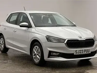 Used Skoda Fabia Comfort 2023 White Hatchback
