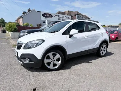 Used Vauxhall Mokka S 115 HP (84 kW) 2014 White SUV
