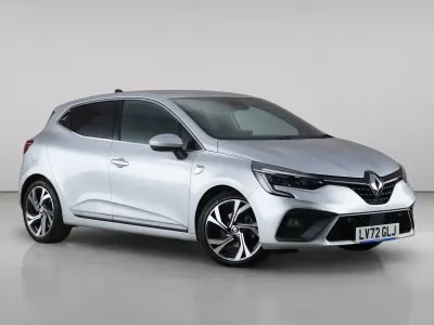 Used Renault Clio RS Line 140 HP (102 kW) 2022 Silver Hatchback