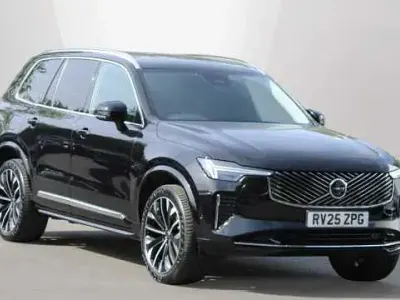 Used Volvo XC90 Core 250 HP (183 kW) 2025 SUV