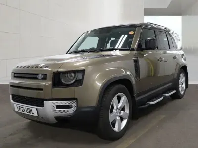 Used Land Rover Defender First Edition 240 HP (176 kW) 2021 Brown SUV