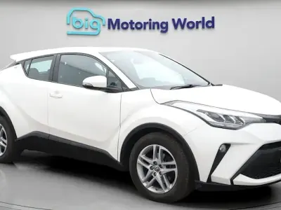 Usado Toyota C-HR 122 HP (89 kW) 2023 Branco SUV
