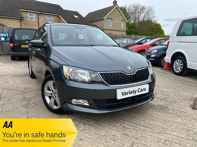 Used Skoda Fabia SE 90 HP (66 kW) 2015 Grey Estate