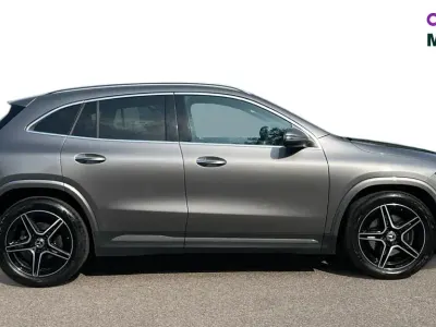 Used Mercedes GLA200 Executive 163 HP (119 kW) 2024 Mountain grey metallic SUV