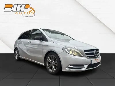 Used Mercedes B180 109 HP (80 kW) 2014 Silver Hatchback