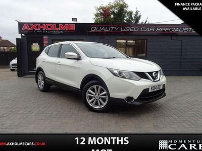 White Used 2014 Nissan Qashqai Acenta SUV | £3,995 (A bit pricey)