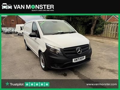 Begagnad Mercedes Vito Progressive 2021 Vit Van