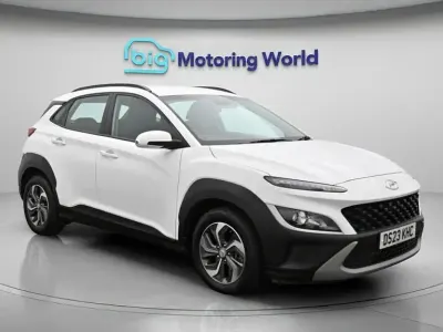 Used Hyundai Kona SE 141 HP (103 kW) 2022 White SUV