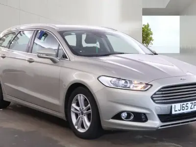 Used Ford Mondeo Titanium 180 HP (132 kW) 2015 Silver Estate