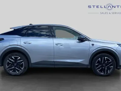 Käytetty Peugeot 3008 GT 134 HP (98 kW) 2025 Harmaa Katumaasturi