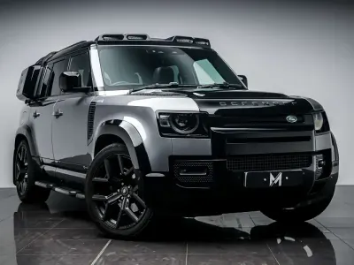 Used Land Rover Defender SE Dynamic 250 HP (183 kW) 2021 Grey SUV