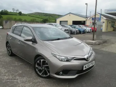 Used Toyota Auris Design 2015