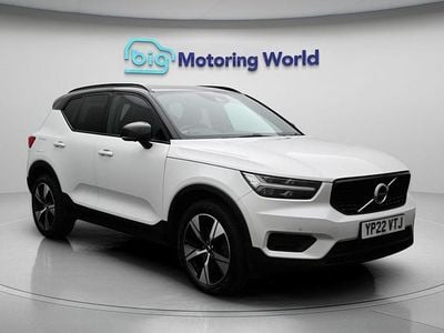 Used Volvo XC40 R-Design 262 HP (192 kW) 2021 White SUV